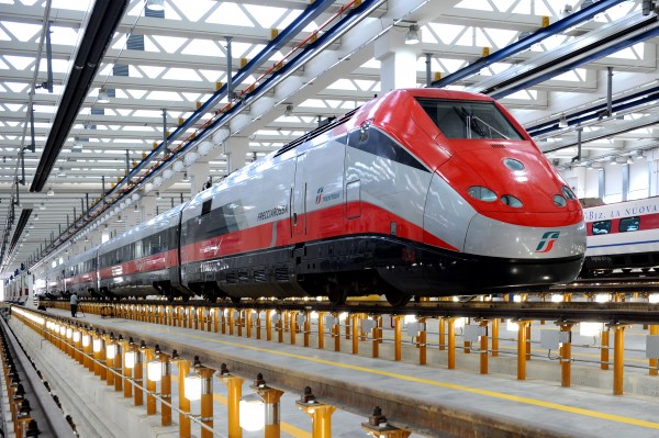 A Frecciarossa in the ‘shop’ in Naples