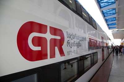 Georgian Railway begins operation of Stadler Kiss double-deck EMUs