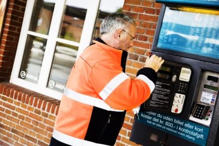 Ticket machines can be found at all of Arriva’s 81 train stations. The machines are owned by the National Danish Railways (DSB). Arriva is responsible for maintenance.