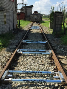Portable six axle train weighing system for Estonia