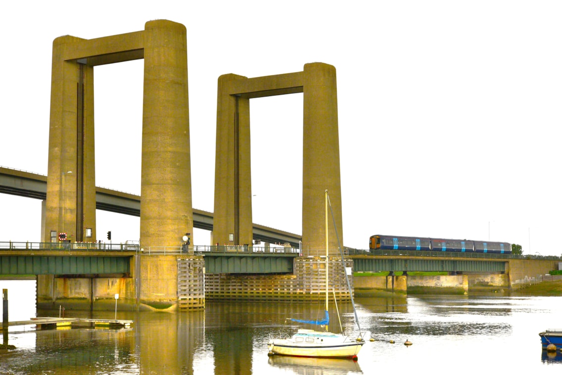 network rail kingsferry bridge