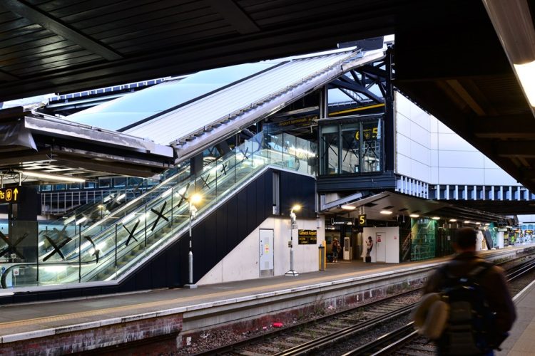 gatwick airport new station