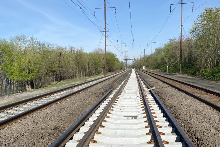 amtrak harrisburg line