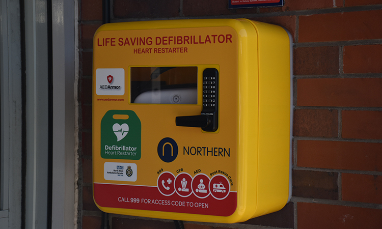 A Northern defibrillator