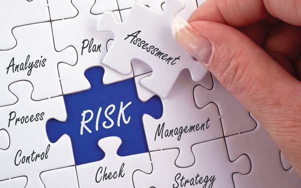 A possible universal approach for risk assessments
