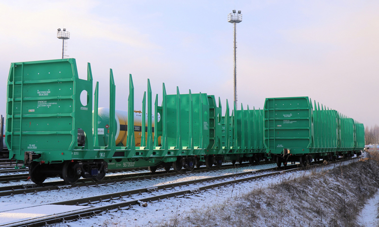 Arkhbum signs contract with UWC for delivery of timber transportation cars