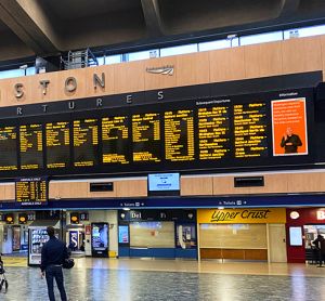 London Euston becomes first UK station to launch BSL announcements