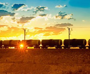 CER and UIC release booklet on rail transport and environment
