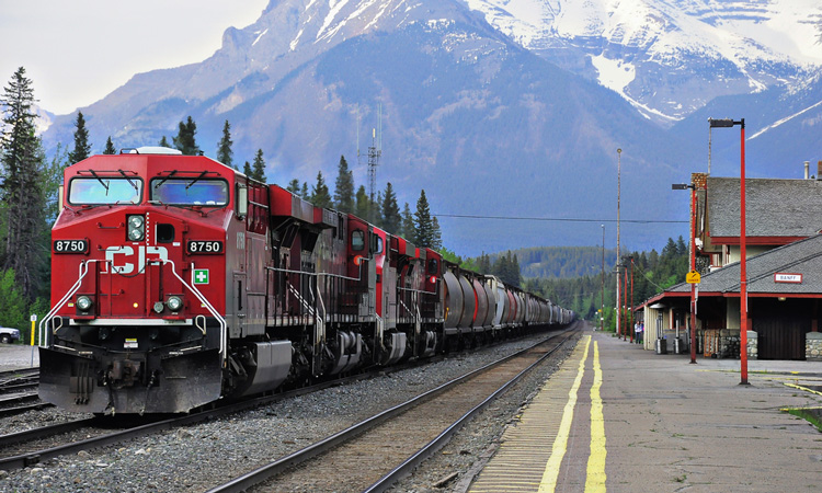 Canadian Pacific announces management changes