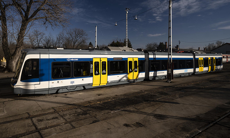 Stadler delivers first Citylink tram-train to MÁV-START in Hungary