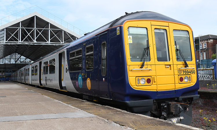 Northern introduces eight bi-mode Class 769 trains onto network