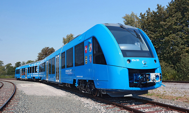 Alstom presents Coradia iLint zero-emission train at Innotrans