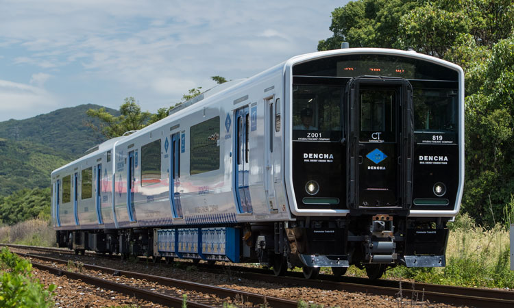 Japan's DENCHA train celebrates five years of battery-powered service