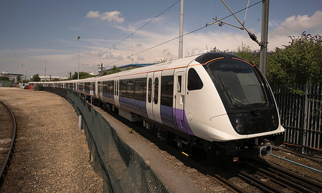 First Elizabeth line train runs on test track