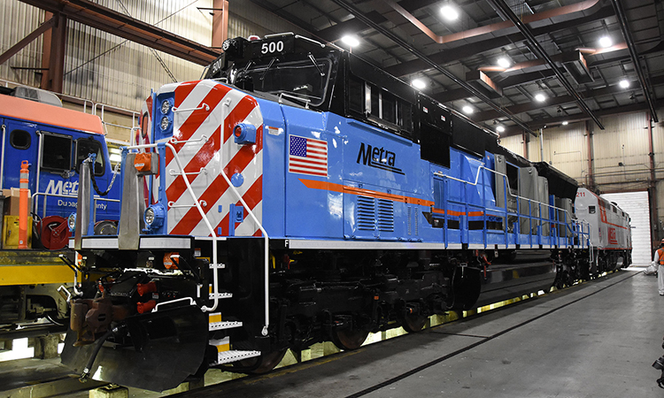 Metra locomotive