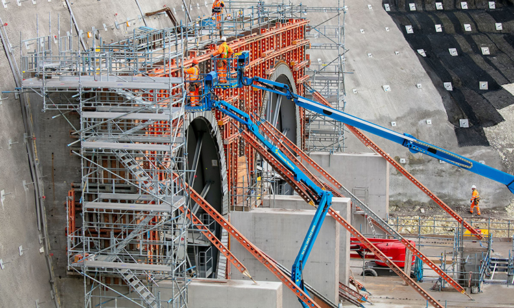 Works at the Chiltern Tunnel south portal site