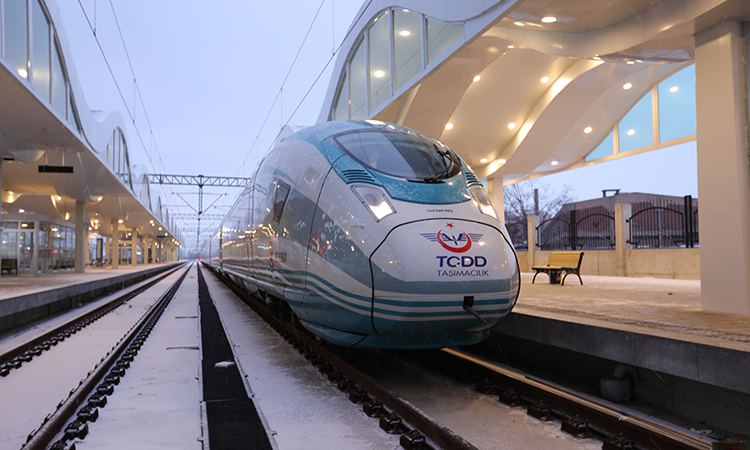 TCDD Taşımacılık A.Ş. aims to increase the current high-speed YHT ridership per day from 23,000 to 40,000 by 2023.