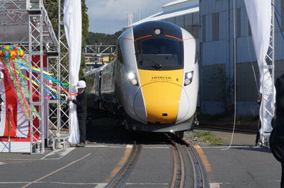 Hitachi Unveils Train for the UK Intercity Express Programme