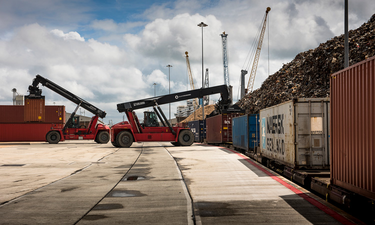 GB Railfreight announce new Southampton-East Midlands intermodal route