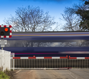 Level crossing deaths drop to lowest level in 20 years