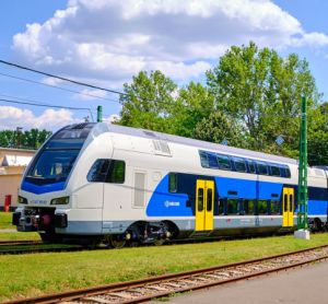 Stadler and MÁV-START sign contract for 21 additional KISS trains
