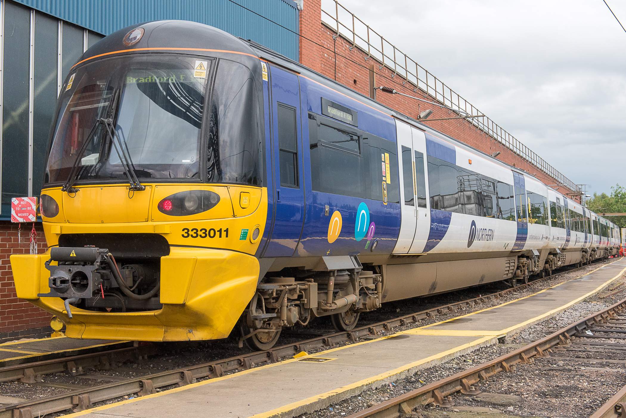 The Northern class 333 train