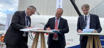 Signing at InnoTrans 2022