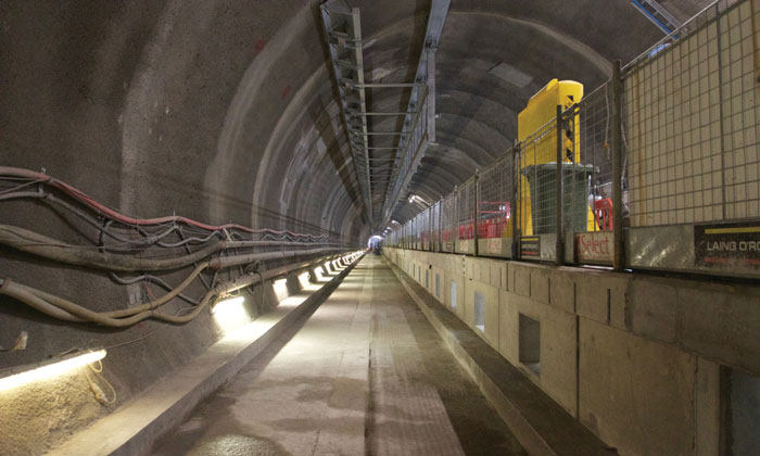 Track and new stations continue to take shape on Crossrail