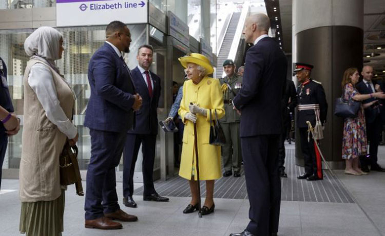 Elizabeth Line, Queen Elizabeth