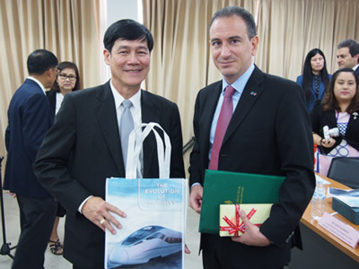 Bombardier to provide rail engineering education in Thailand