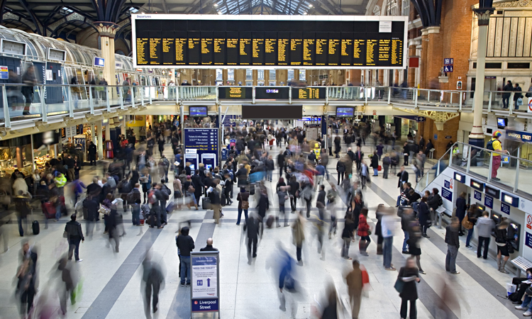 Network Rail set to become Real Living Wage accredited