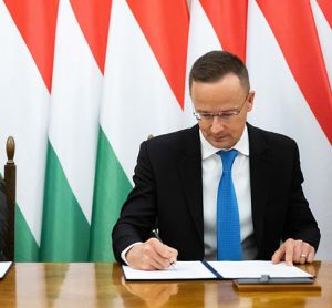 Alstom signing a Strategic Cooperation Agreement with Hungarian Government