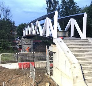 Strathbungo Footbridge installation (1)