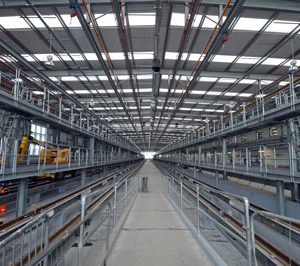 Thameslink hi-tech train centres near completion