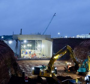 The 5,600 tonne bnridge moving into place - it will carry high speed trains under Coventry to Leamington Spa railway