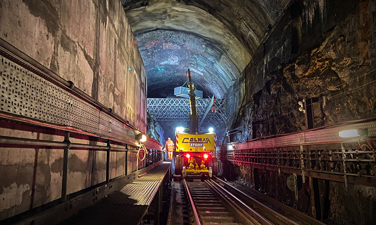 Track side view during 'dance floor' deck installation inside Liverpool High Neck tunnel