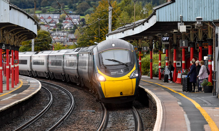 Avanti West Coast train