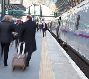 UK rail passenger satisfaction rises