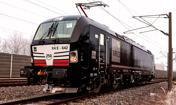 Mitsui Rail Capital Europe (MRCE) orders 30 Vectron locomotives