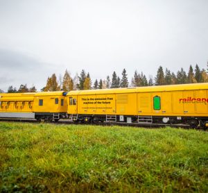 ABB contributes to the world’s first emission-free rail maintenance vehicle