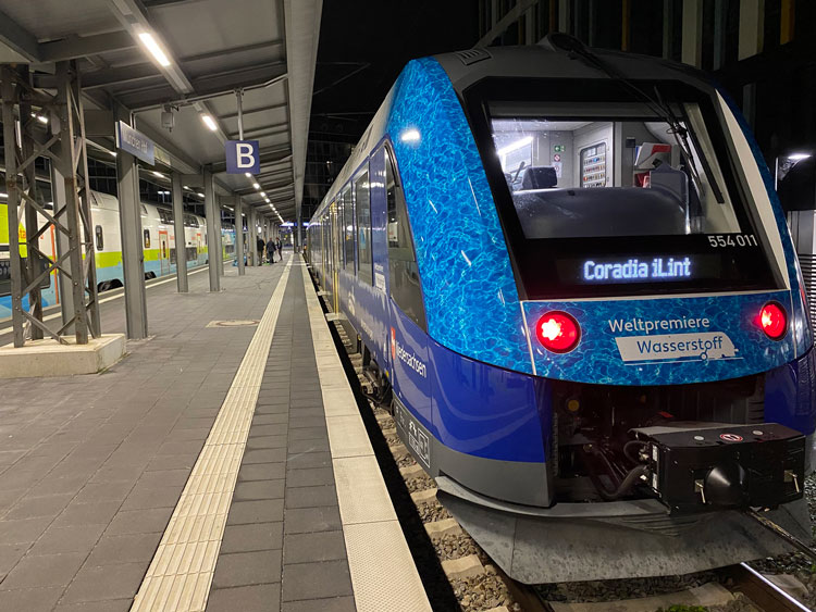 Alstom’s Coradia iLint successfully travels 1,175 km without refueling its hydrogen tank