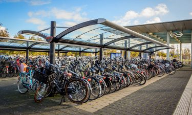 netherlands bike parking station