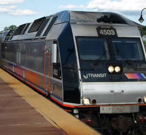 NJ TRANSIT to receive additional environmentally-friendly dual-power locomotives
