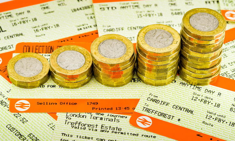 UK Government ensures ticket refunds and protects services for passengers with rail emergency measures