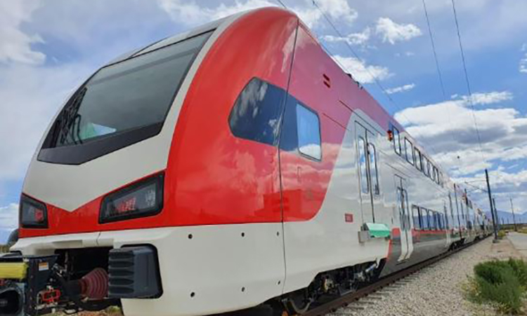 A closeup of a Caltrain locomotive