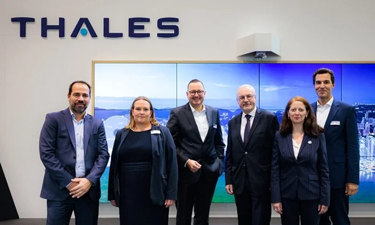 Representatives from Knorr-Bremse and Thales