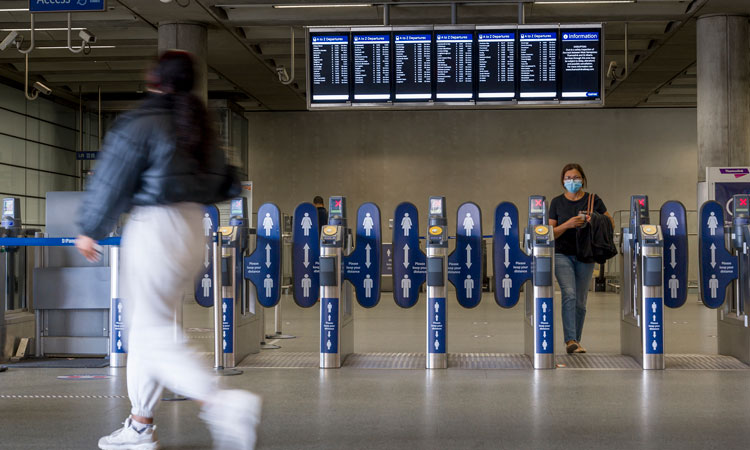 New Thameslink information screens at St Pancras improve passenger experience