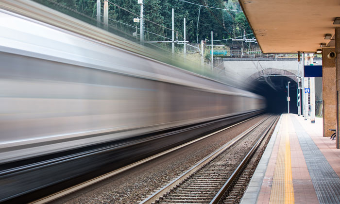 David Collenette to lead Ontario’s high-speed rail project