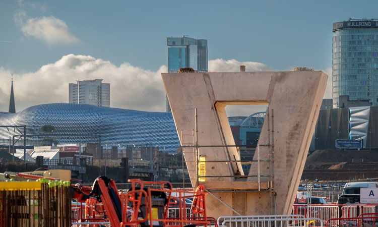 First giant pier for the Curzon 3 Viaduct in Birmingham