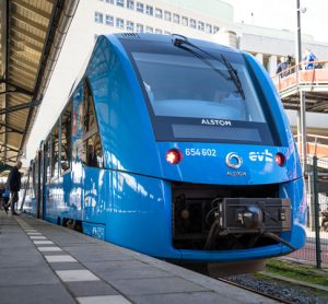 Agreement signed to boost hydrogen tech for rail transport in Hungary